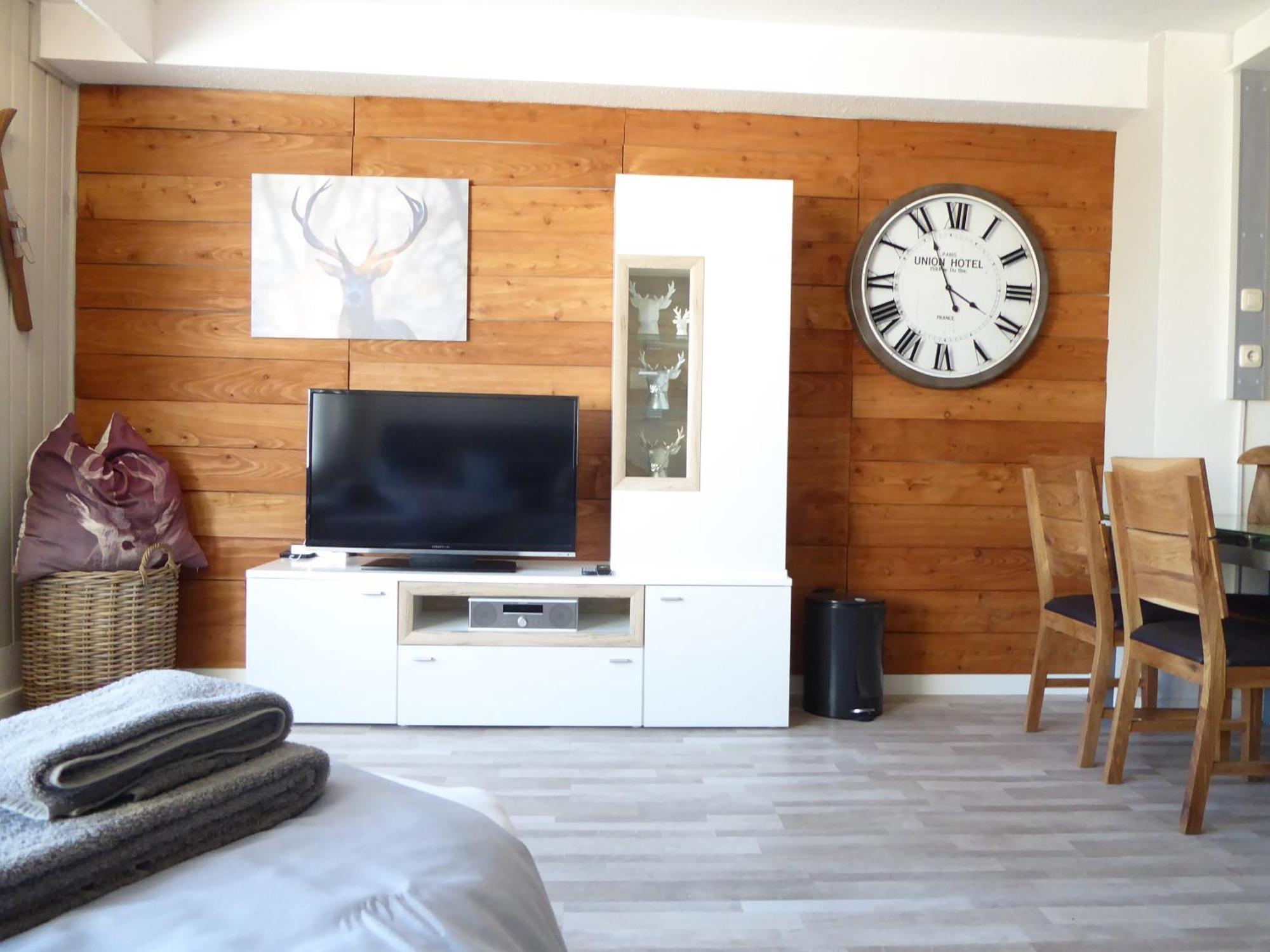 Mountain Pool-sauna-terrasse-hund-4pers-bikepark Appartement